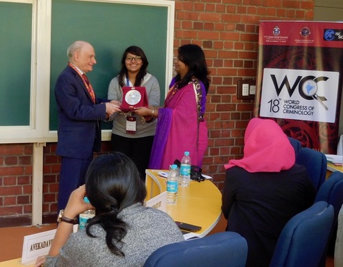 Image for article Delhi, India: Pengacara HAM Mencari Dukungan dari Pembuat Keputusan dan Media Menentang Pengambilan Organ Paksa di Tiongkok