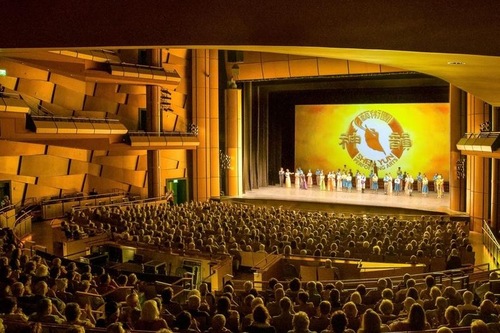 Image for article Shen Yun Selalu Menjual Habis Tiket Pertunjukannya di Seluruh Amerika Serikat
