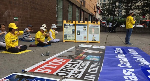 Image for article Ottawa, Kanada: Meningkatkan Kesadaran Terhadap Penahanan Warga Kanada di Tiongkok Karena Keyakinannya