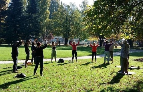 Image for article Prancis: Belajar Perangkat Latihan Falun Gong di Annecy