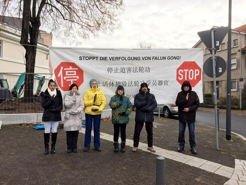 Image for article Jerman: Meningkatkan Kesadaran Terhadap Penganiayaan di Tiongkok