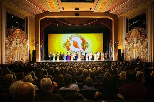 Image for article Shen Yun Memulai Tur Dunia 2018 di Lima Negara Bagian Amerika Serikat