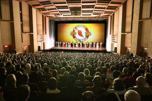 Image for article Shen Yun di Amerika Utara: “Berbicara kepada Keindahan yang Berada di Dalam Jiwa Manusia”