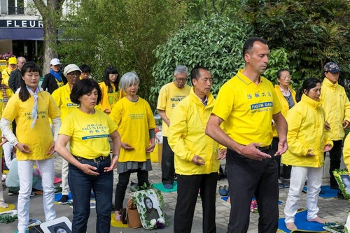 Image for article Prancis: Memperingati Aksi Damai 25 April dengan Dukungan dari Anggota Majelis Nasional