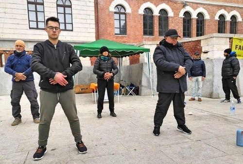 Image for article Sardinia, Italia: Meningkatkan Kesadaran Tentang Falun Gong