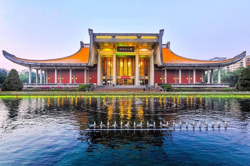 Image for article Sun Yat-Sen Memorial Hall, Taiwan: Membantu Orang Tiongkok Mundur dari Partai Komunis