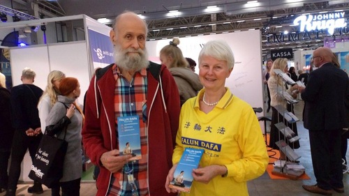 Image for article Finlandia: Memperkenalkan Falun Gong di Pameran Helsinki