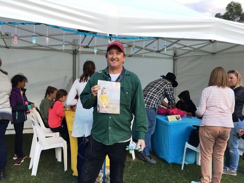 Image for article Melbourne, Australia: Berbagi Keindahan Falun Dafa di 2 Worlds Festival