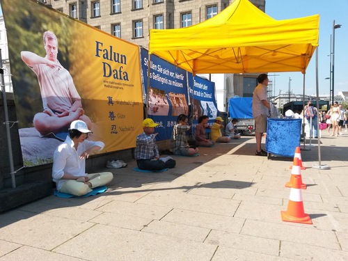 Image for article Jerman: Masyarakat Hamburg Mengecam Pengambilan Organ di Tiongkok