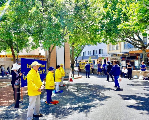 Image for article Australia: Orang-orang Mengecam PKT 