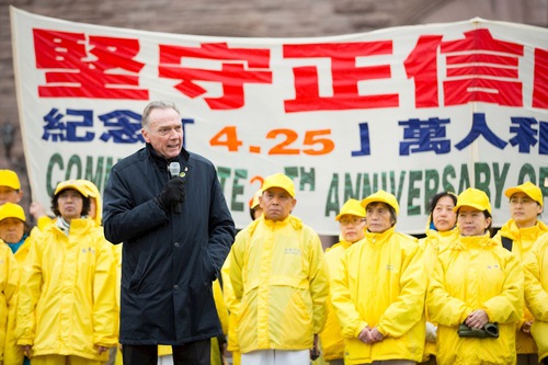 Image for article Anggota Parlemen Kanada: “Kami Akan Mengingat 25 April”