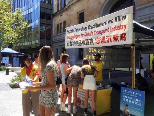 Image for article Australia Barat: “Masyarakat Seharusnya Bersama-sama Mengakhiri Penganiayaan Ini”