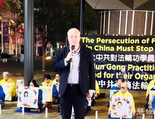 Image for article  Cendekiawan Hukum Ternama: “Saya Mendukung Perjuangan Anda Melawan Tirani”