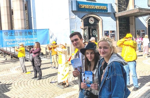 Image for article Swedia: Mendengar Fakta Tentang Penganiayaan Membantu Menyadarkan Orang