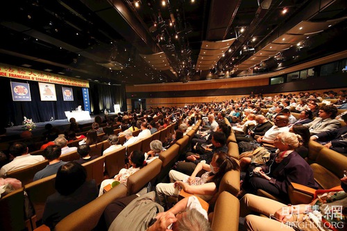 Image for article Prancis: Konferensi Berbagi Pengalaman Kultivasi Menginspirasi Praktisi untuk Lebih Gigih