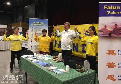 Image for article Viborg, Denmark: “Sejati-Baik-Sabar Baik!”