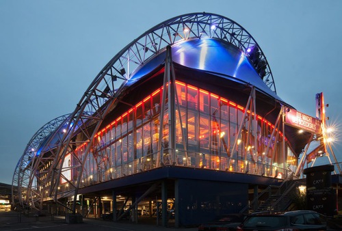 Image for article Penonton Mengungkapkan Apresiasi Mereka Saat Tujuh Perusahaan Tur Shen Yun Tampil di Sembilan Kota di AS dan Jerman