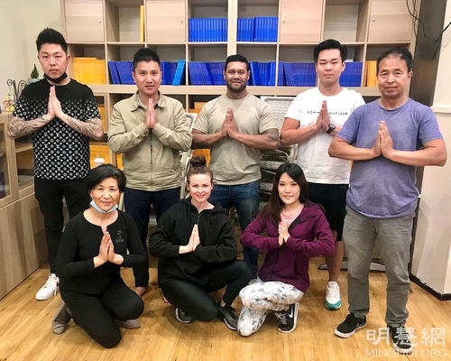 Image for article Sydney: Toko Buku Tianti Menyelenggarakan Lokakarya Sembilan Hari, Praktisi Baru Maupun Lama Bertukar Pengalaman dan Pemahaman