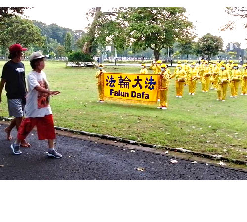 Image for article Bali: Menyampaikan Fakta Kebenaran Saat Pentas Genderang Pinggang di Denpasar