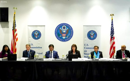 Image for article Laporan Tahunan USCIRF: Penganiayan Terhadap Falun Gong Berlanjut di Tiongkok