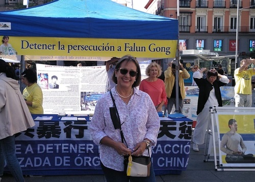 Image for article Penduduk Madrid: Akan Mencoba Yang Terbaik untuk Membantu Mengakhiri Penganiayaan Ini