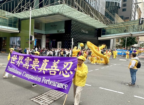 Image for article Penduduk di Australia: Sejati, Baik, Sabar Adalah Penangkal Masalah Dunia