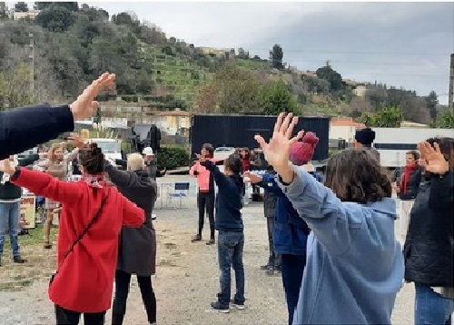 Image for article Memperkenalkan Falun Dafa di French Riviera