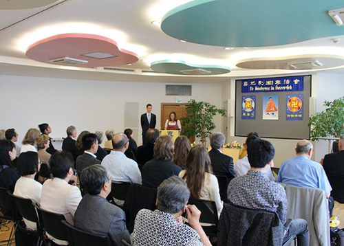 Image for article Austria: Praktisi Merefleksikan Kultivasi Mereka di Konferensi