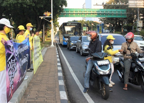Image for article Jakarta: Menyerukan Penghentian Penindasan Terhadap Falun Gong di Tiongkok Saat Peringatan Hari HAM