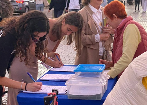 Image for article Spanyol: Memperkenalkan Falun Dafa di Kepulauan Canary