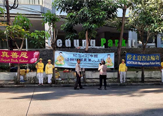 Image for article Peringatan “Permohonan Damai 25 April 1999” di Berbagai Kota di Indonesia