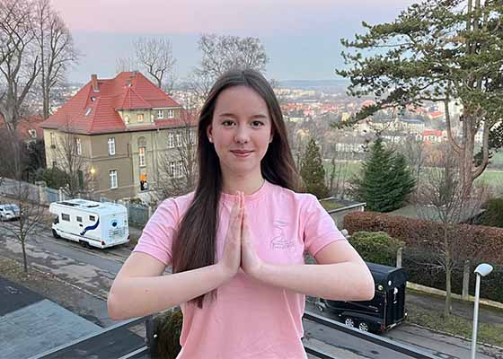 Image for article Praktisi Falun Dafa Remaja di Eropa Berterima Kasih kepada Guru Li