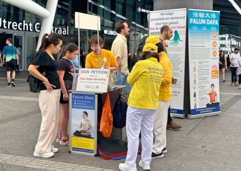 Image for article Utrecht, Belanda: Dukungan Publik untuk Mengakhiri Penganiayaan terhadap Falun Dafa di Tiongkok