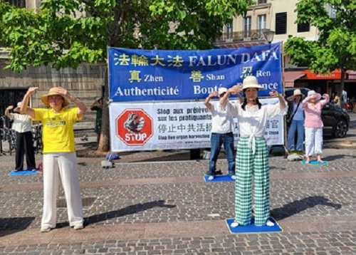 Image for article Paris, Prancis: Kegiatan untuk Meningkatkan Kesadaran terhadap Penganiayaan Mendapatkan Dukungan Publik