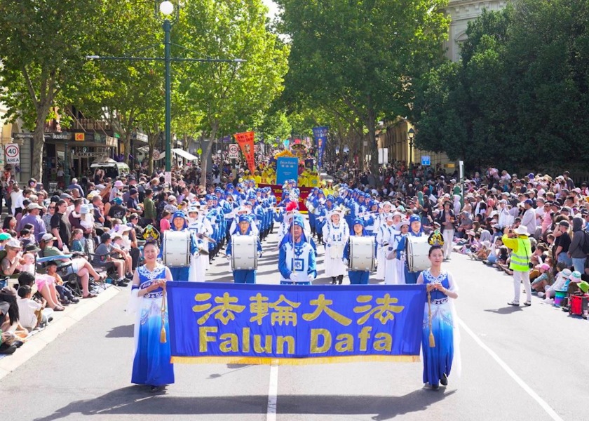 Image for article Australia: Prinsip-Prinsip Falun Dafa Dipuji Selama Pawai Paskah di Bendigo
