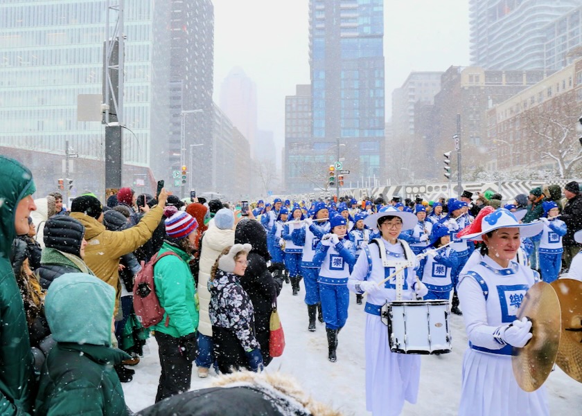 Image for article Montreal, Kanada: Tian Guo Marching Band Menginspirasi di Parade Hari St. Patrick