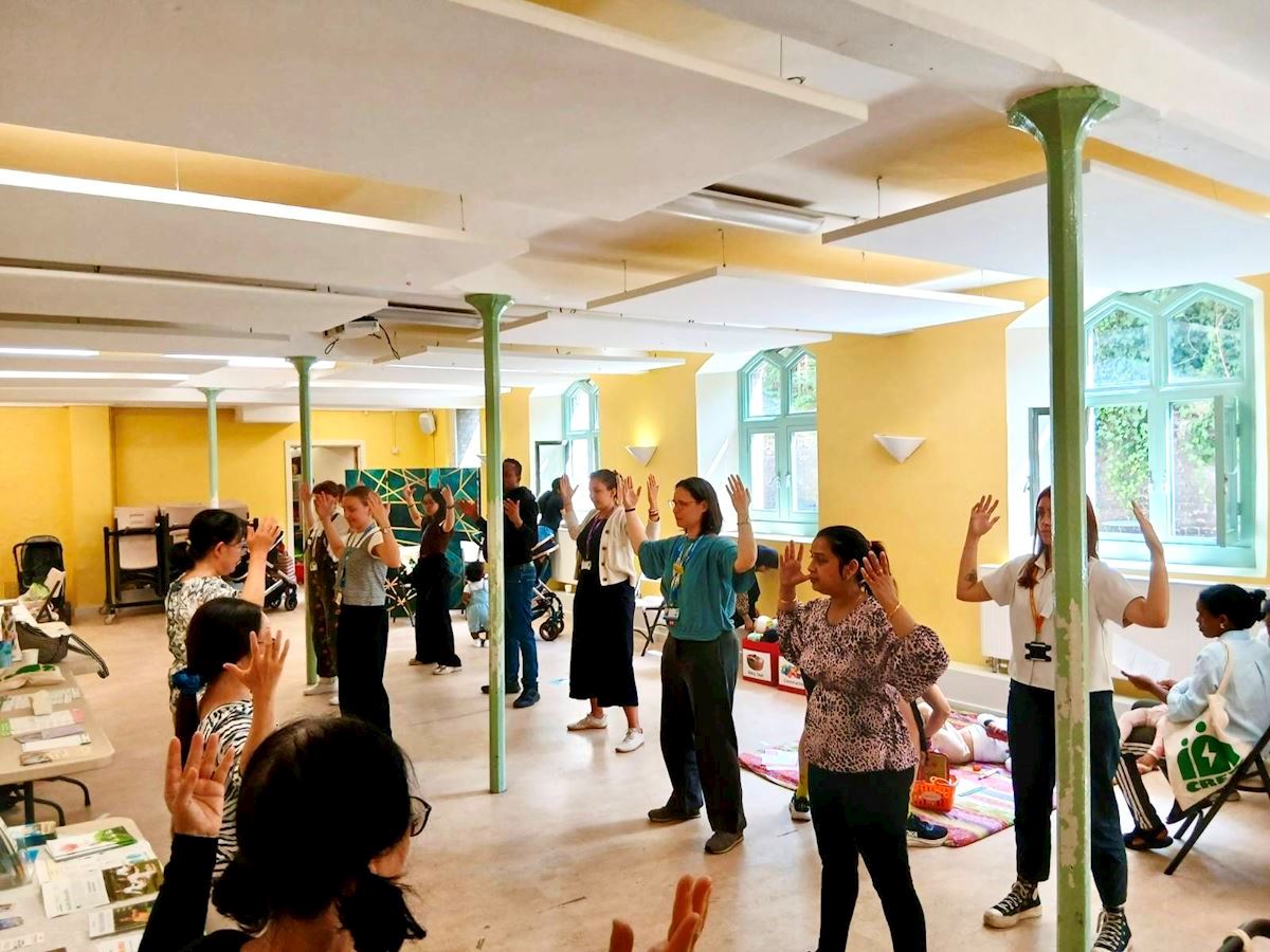 Image for article Memperkenalkan Falun Dafa di Forum Lingkungan di Inggris